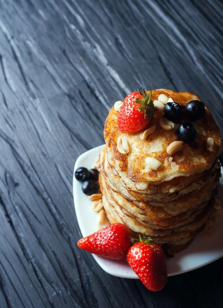 Delicious Fluffy Blueberry Protein Pancakes: The Perfect Flour-Free Recipe